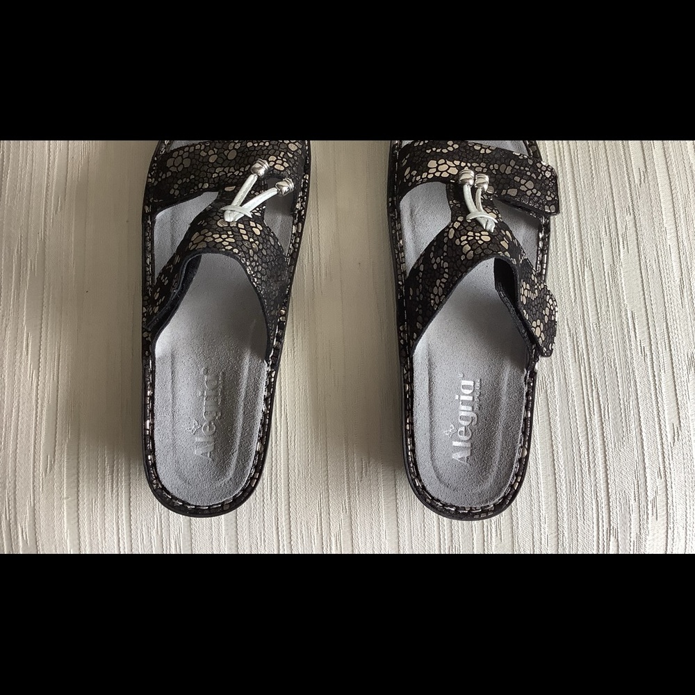 Alegria- NEVER WORN, low wedge euro size 42 (US 12) FREE Shipping